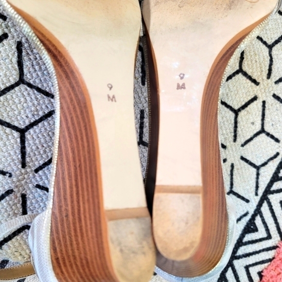 VAN ELI TEXTURED WEAVE EARTH TONES WEDGE SANDAL, SZ 9 - Picture 15 of 16